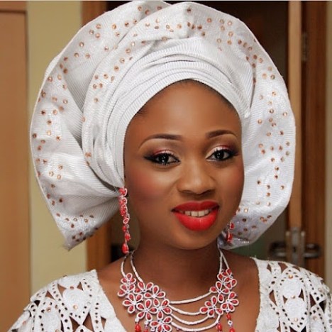 Beaded-gele-headgear-and-aso-oke-for-nigerian-weddings-nigerian-women-fashion-afrocosmopolitan.com-7